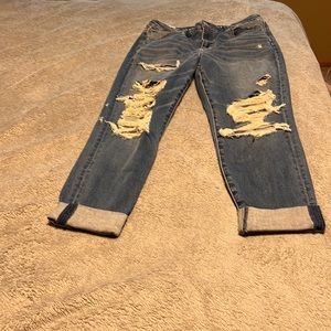 Like new, American Eagle size 12, distressed jeans.